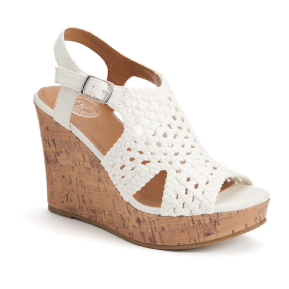 White  braided wedges